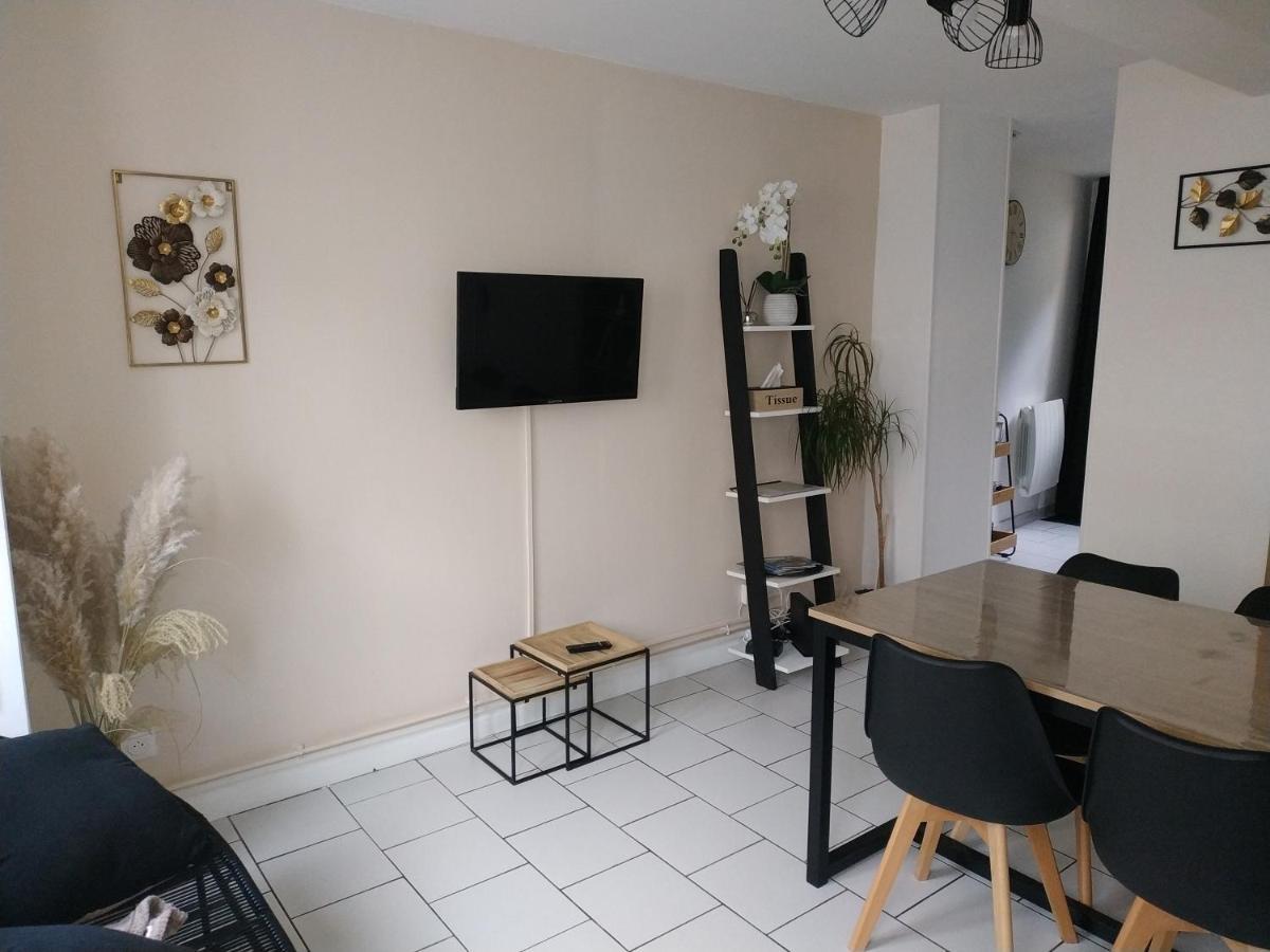 La Lillebonnaise Meuble Au Coeur De Lillebonne Villa Eksteriør bilde